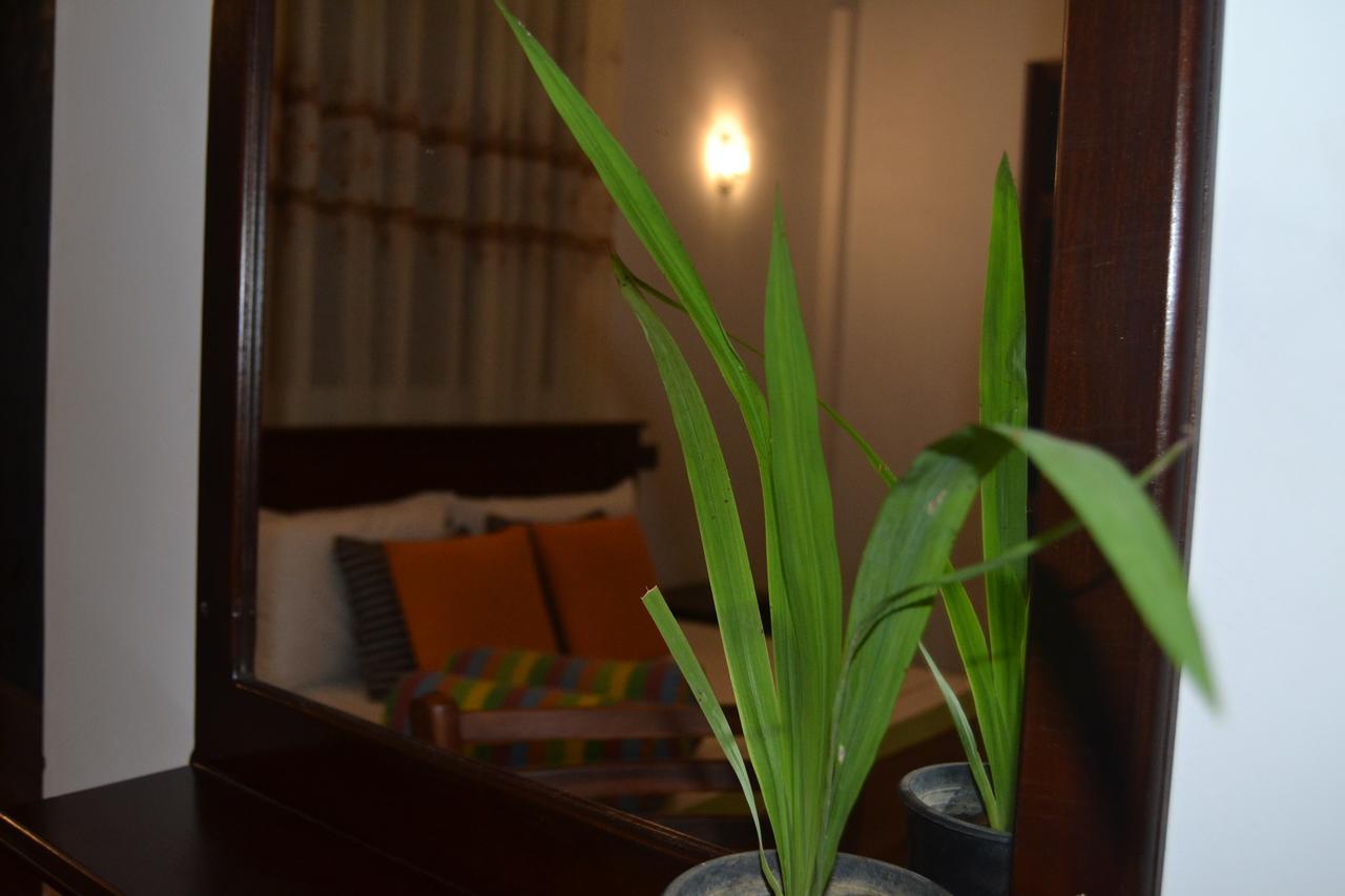 Nice To Meet Home Stay Habarana Bagian luar foto